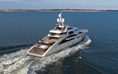 Lurssen Ace