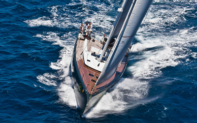 Maxi Dolphin Nacira 67