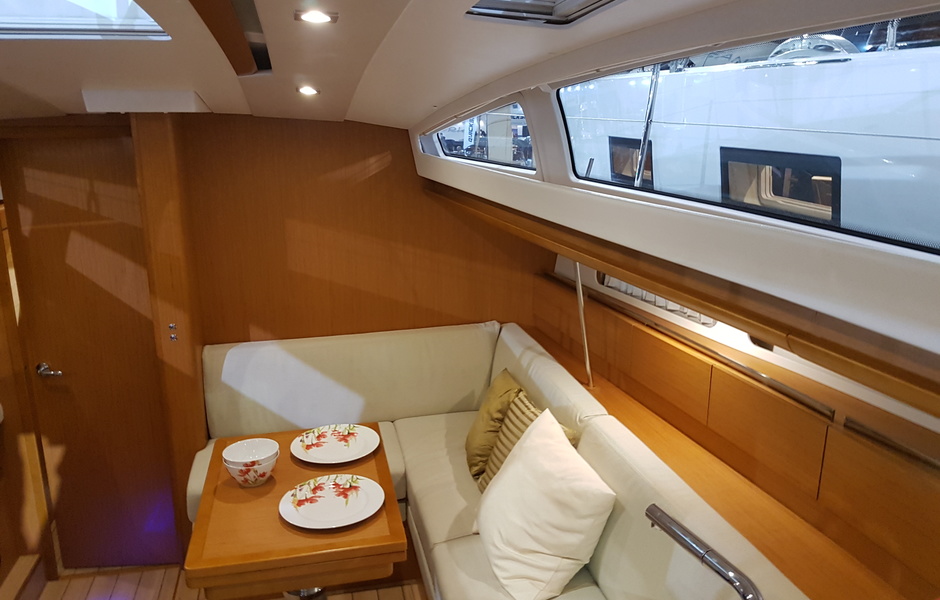 Jeanneau 41