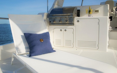 Outer Reef  640 Azure MY