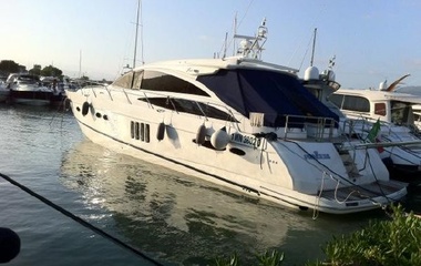 Princess V65