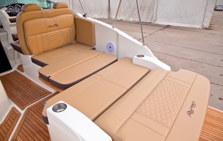 Sea Ray 265 Sundancer (2024)