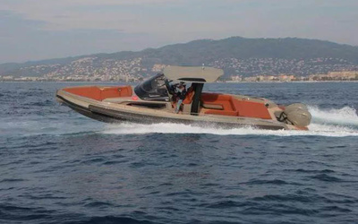 Capelli Stradivarius 43