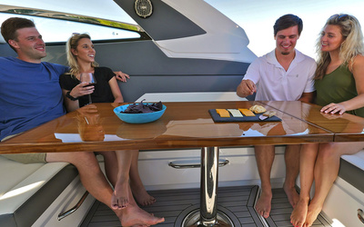 Cruisers Yachts 42 GLS OB