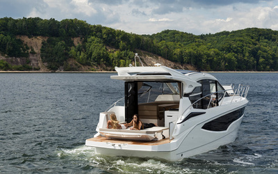 Galeon 370 HTC
