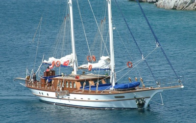 Aegean 22 M