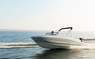 Bayliner VR6 Bowrider Outboard