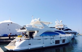 Azimut 84
