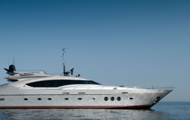 Palmer Johnson Izumi