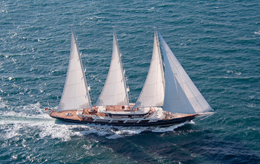 Lurssen EOS