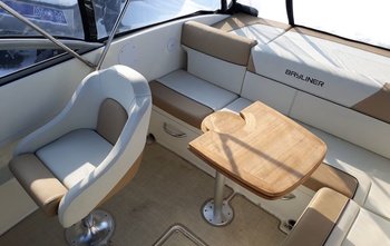 Bayliner 642 Cuddy