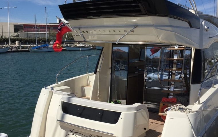 Monte Carlo Yachts MC4 (2015)