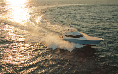 Hatteras GT 70