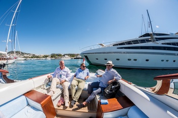 Interesting motor premieres in Cannes