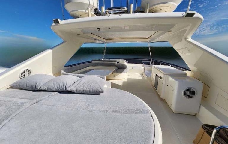 Ferretti 830 (2010)