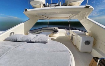 Ferretti 830 (2010)