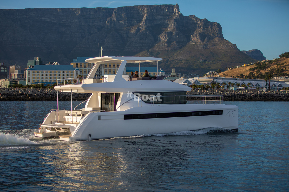 leopard 46 power catamaran price