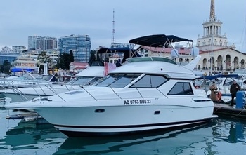 2012, Bayliner 3258