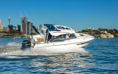 Parker 750 Cabin Cruiser