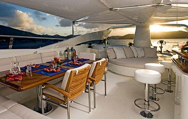 Palmer Johnson Invictus