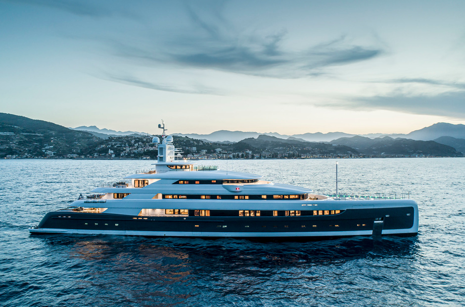 Pride Mega Yachts Eternal Tsingshan