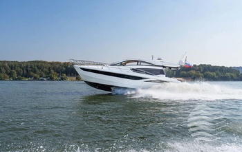 Galeon 430 HTC (2013)