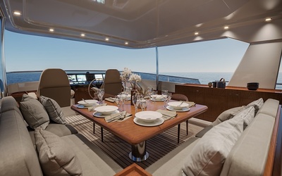 Offshore Yachts  68' CE