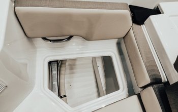 Bayliner VR6 Cuddy Outboard (2022)