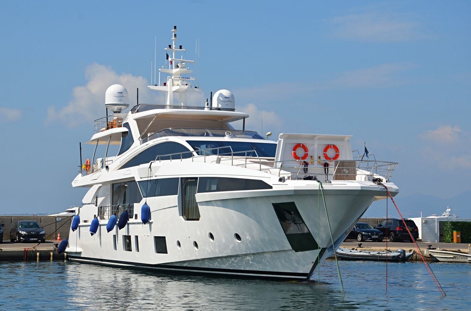 Azimut Mijouca
