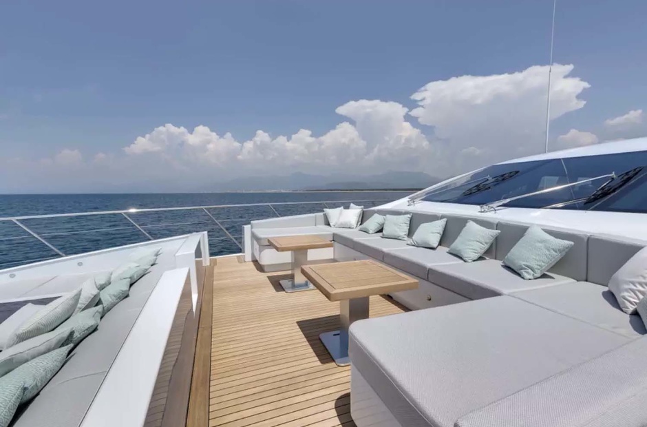 Mangusta Marigot