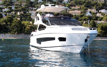 Sunseeker 75 Yacht