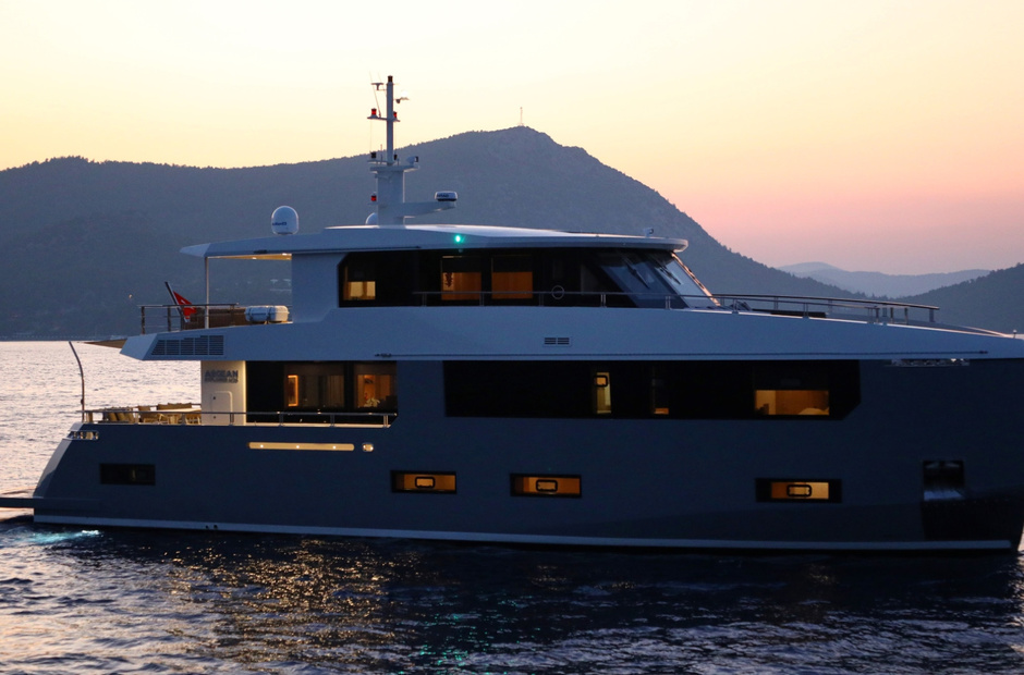 Aegean Yacht Tortura