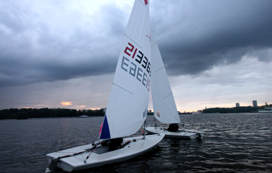 True fans of bad weather with heavy rain and exhausting weak wind do not stop.