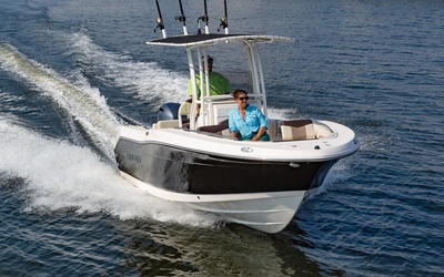 Robalo R202EX