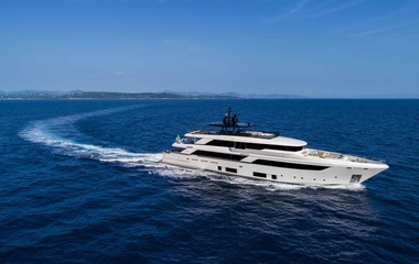 Custom Line Felicity