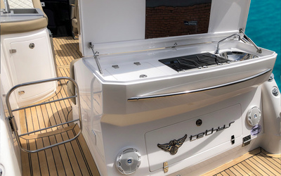 Tethys 31 Targa