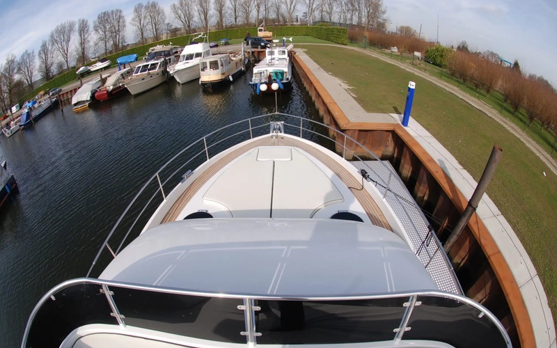 Van Der Heijden Hayden Flybridge