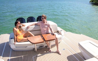 Cruisers Yachts 50 GLS