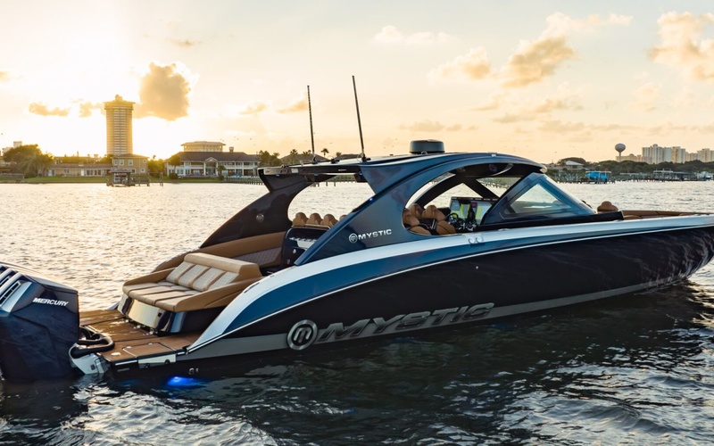Mystic M5200