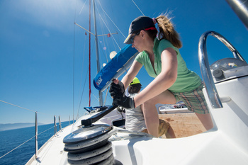 Hoist sails, or How amateur regattas go.