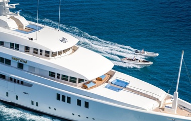 Icon Yachts Party Girl