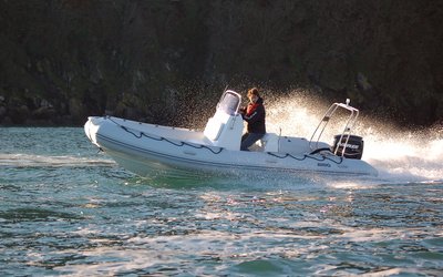 Brig Falcon 570