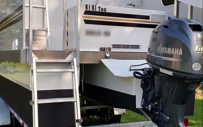 Catamaran Cruisers Lil' Hobo