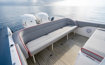 Ocean 1 Yachts Rogue 370