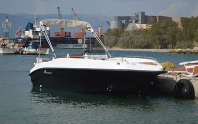 Nireus Ω53 Pleasure