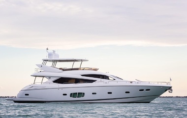 Sunseeker 80 Yacht