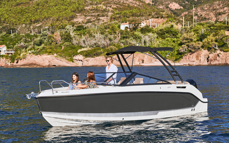 Quicksilver Activ 675 Bowrider