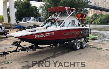 Mastercraft X-Star (2008)