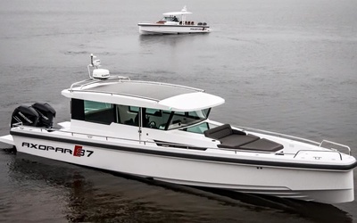 Axopar 37 Cabin