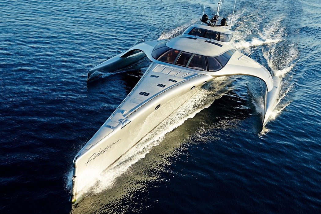 The hull, made of Kevlar and «sandwich»glass, is only 20% submerged in water, which significantly reduces resistance, and thus does not dampen speed. By the way, the yacht is able to develop an enviable 23 knots.